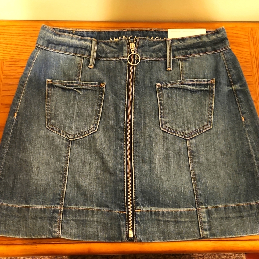 American Eagle Skirt - Picture 2 of 7